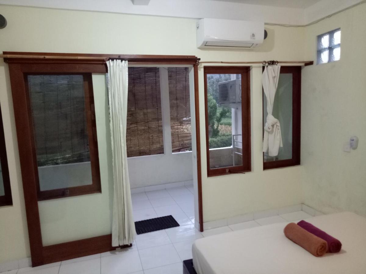 Amed Stop Inn Homestay, Rooftop Restaurant And Bar المظهر الخارجي الصورة